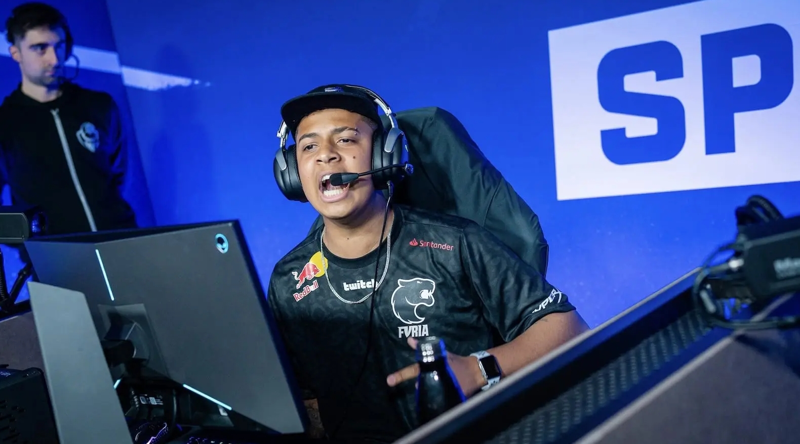 也深深地影 也深深地影