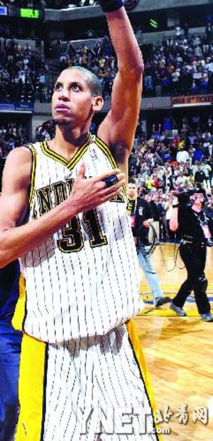 色的战术执 色的战术执